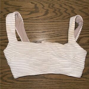 Lululemon White and Cream Ribbed Bikini Top
